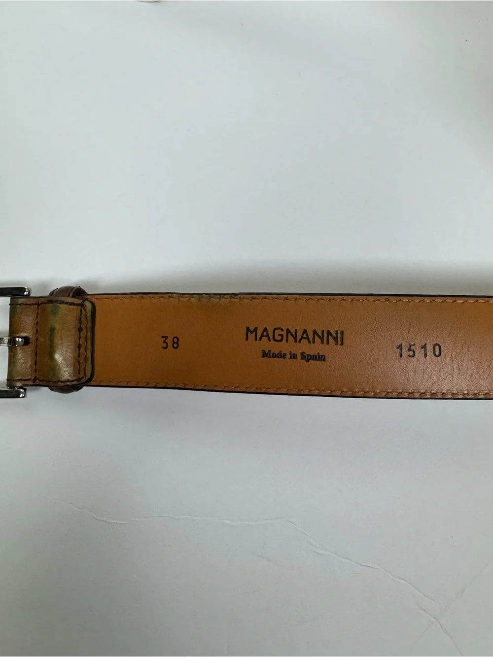 Magnanni Men’s Leather Belt in Oak Size 38
